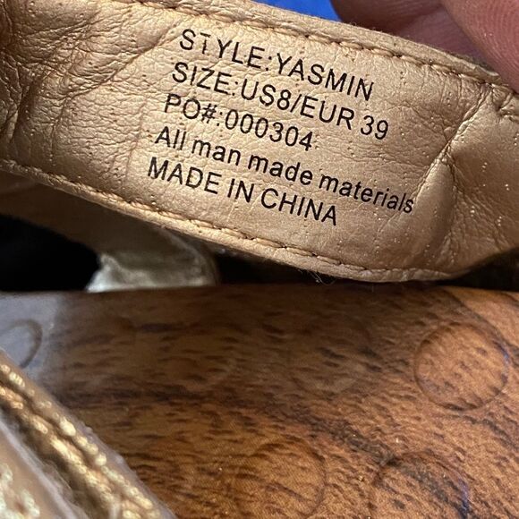 Orthaheel Yasmin‎ Gold Sandals - Picture 3 of 7